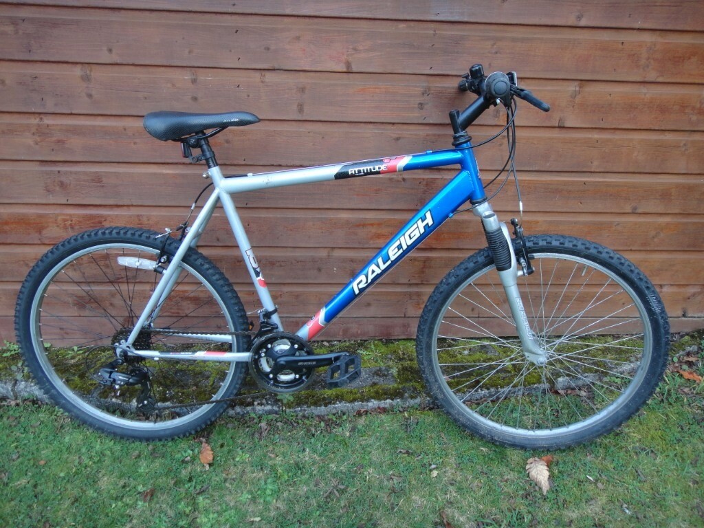 raleigh attitude mountain bike